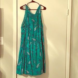 Old Navy dress gently worn in good condition
